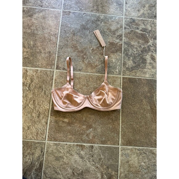 New Skims Fits Everybody Unlined Demi Bra Size 32C Ochre - Picture 1 of 6
